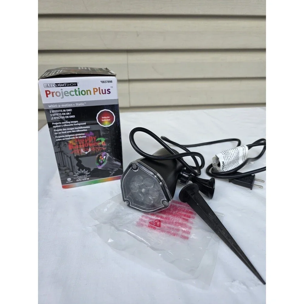 Halloween SpotLight Kaleidoscope LED Projection Swirling Lighting Effect —-995